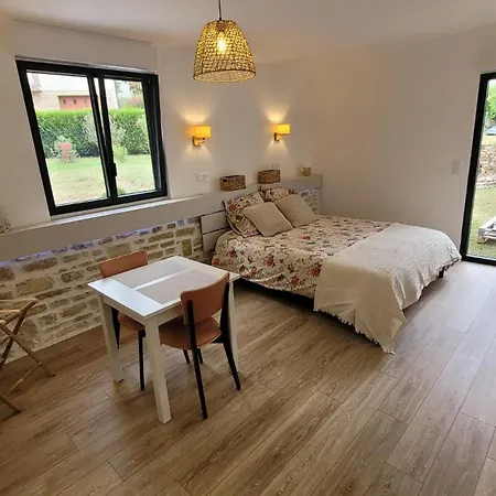 Demeure Cosy & Table D'hotes A - D'hote Climatisee- La Pause Cadurcienne * Cahors